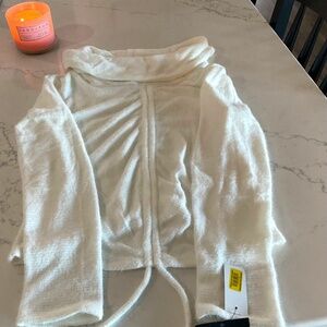 I.N. Fluffy white sweater brand new